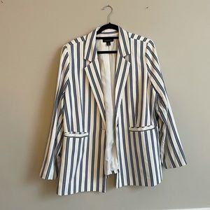 HALOGEN WHOTE BLAZER WITH BLUE STRIPES